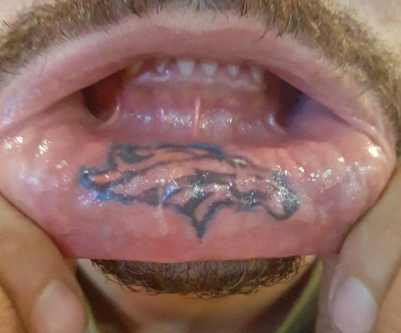 Broncos